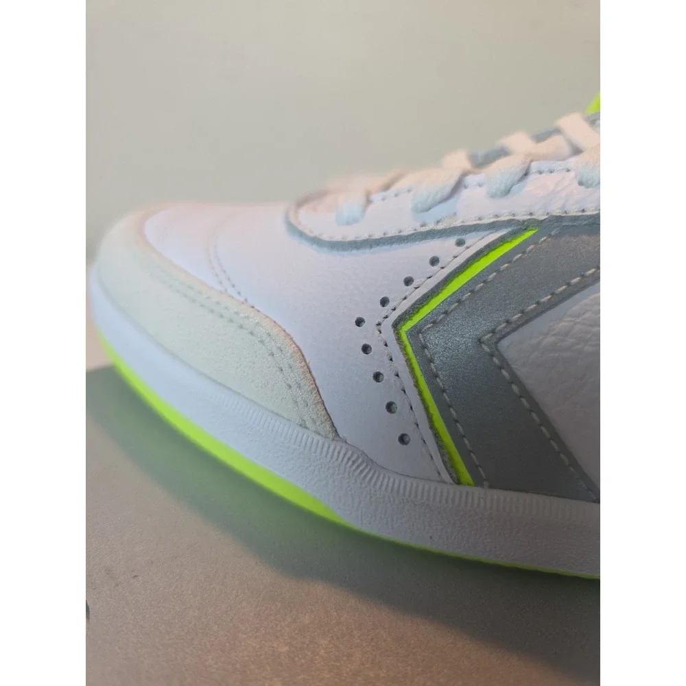 Converse cons louie
